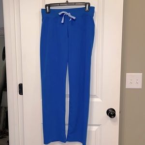 FIGS scrub pants. Livingston style.